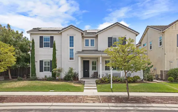 690 Channel Dr, Lathrop, CA 95330