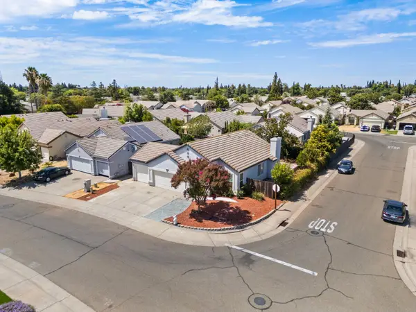 4408 Hedge Avenue, Sacramento, CA 95826