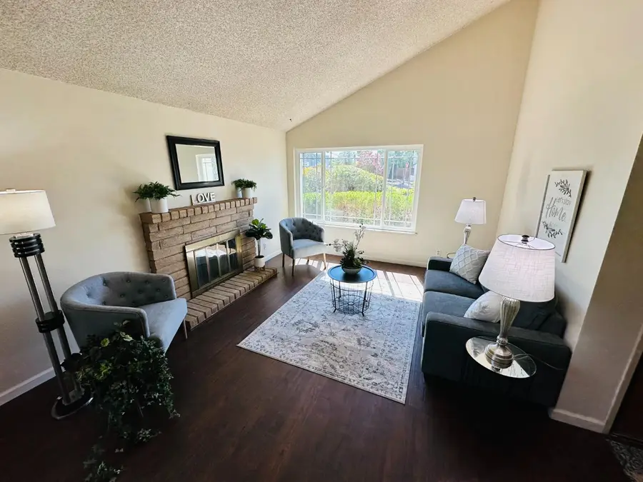 3925 Tillamook Way, Sacramento, CA 95826 - #3