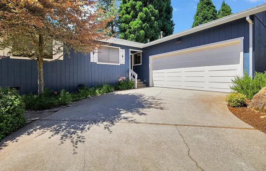 534 Fawcett Street, Grass Valley, CA 95945 - #2