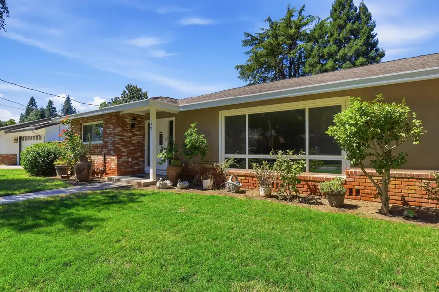 1221 Highland Avenue, Yuba City, CA 95991 - #3