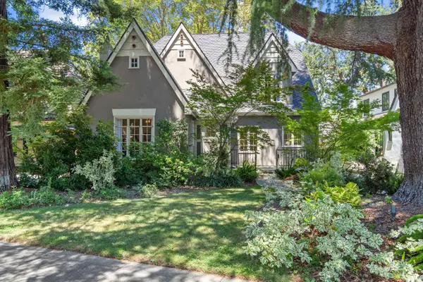 1133 Vallejo Way, Sacramento, CA 95818