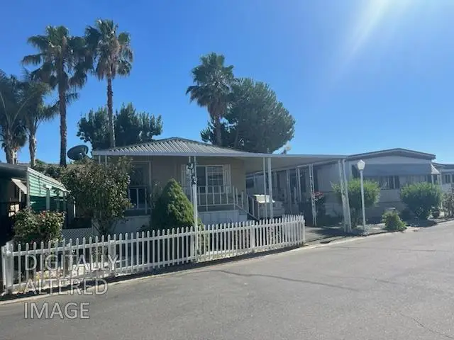 1400 Meredith Ave #30, Gustine, CA 95322 - #1