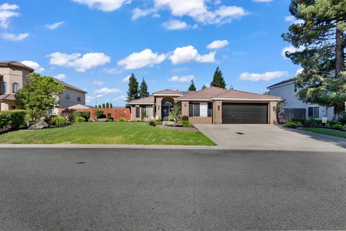 5090 Congressional Street, Chowchilla, CA 93610 - #1