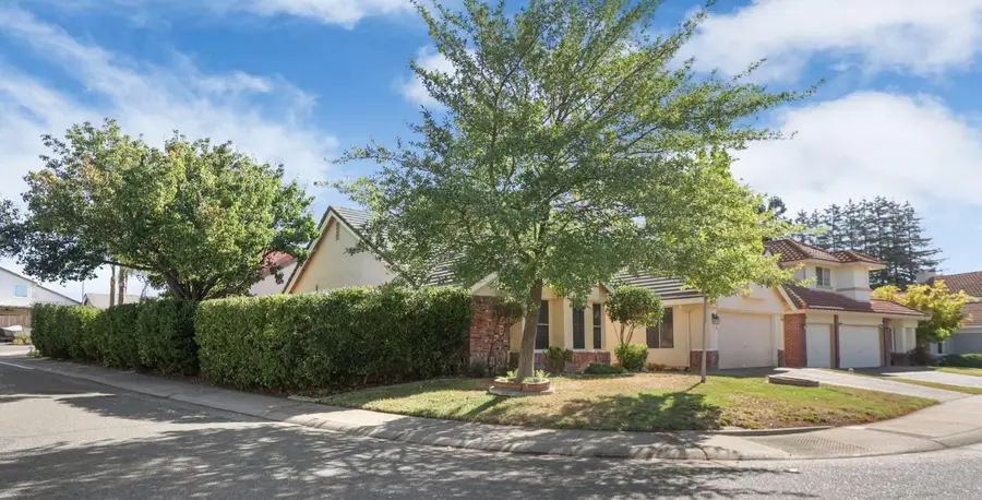9459 Lockeridge, Sacramento, CA 95829 - #3