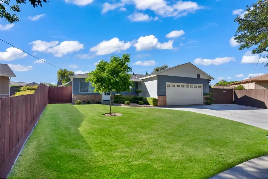 201 Bruce Court, Modesto, CA 95350 - #2