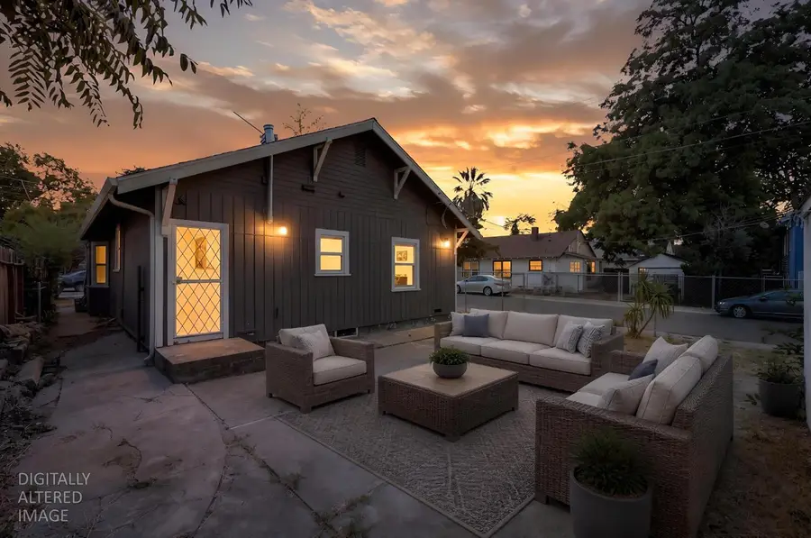 3401 12th Avenue, Sacramento, CA 95817 - #2