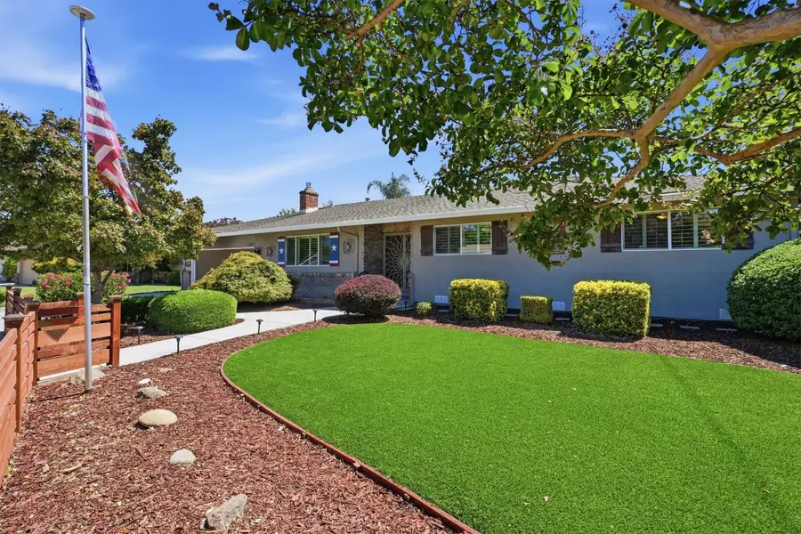 7085 Amherst Street, Sacramento, CA 95822 - #2