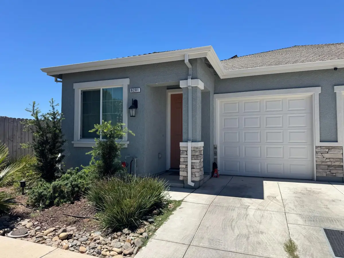 6201 Chavez Court, Riverbank, CA 95367 - #1