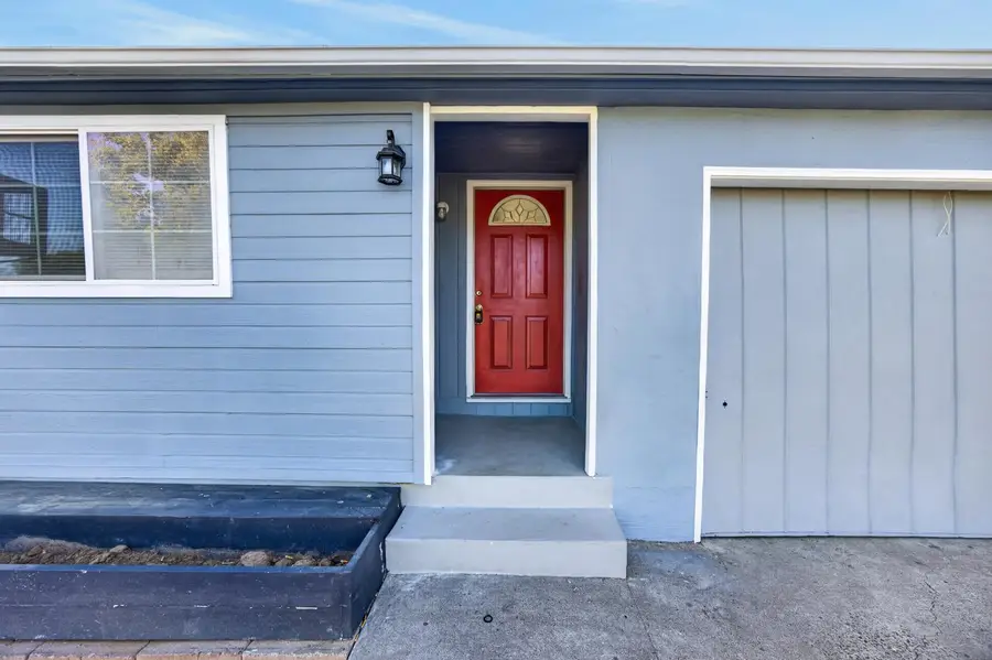 5604 Bonniemae Way, Sacramento, CA 95824 - #3