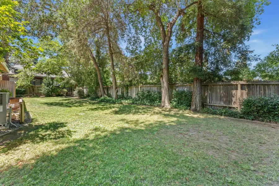 2221 Sierra Boulevard, Sacramento, CA 95825 - #2