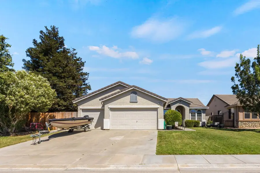 418 Padre Pio, Williams, CA 95987 - #3