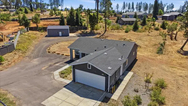 8654 Skyway, Paradise, CA 95969