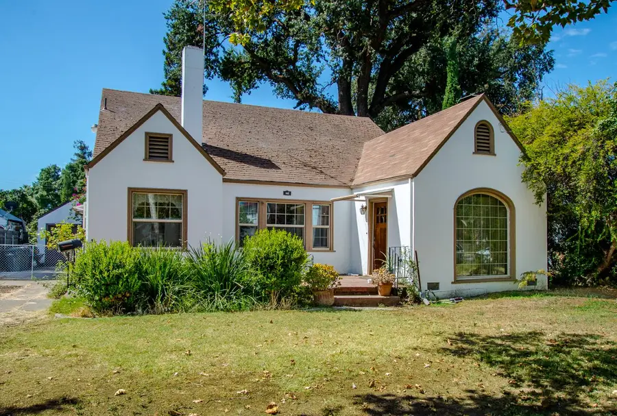 162 Oak Avenue, Woodland, CA 95695 - #3