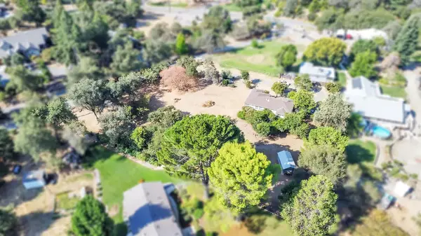 9535 Castle Lane, Newcastle, CA 95658