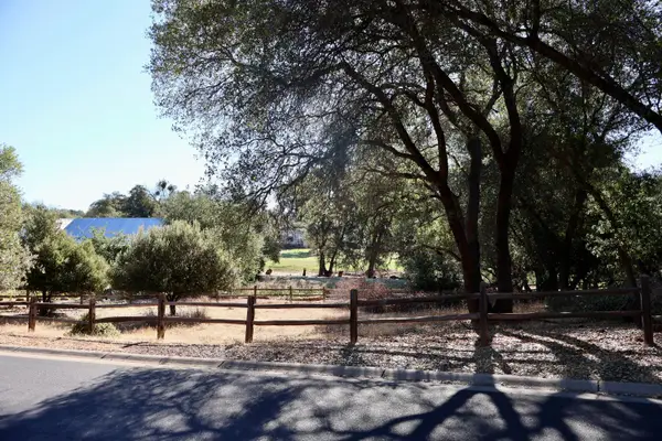 285 Smith Flat Road, Angels Camp, CA 95222
