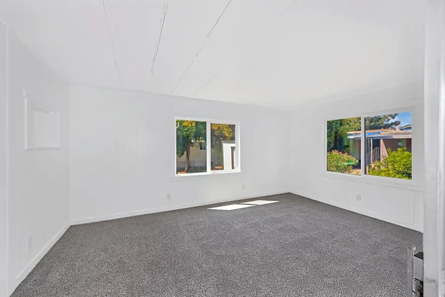 10035 Mills Station Rd #20, Sacramento, CA 95827 - #3