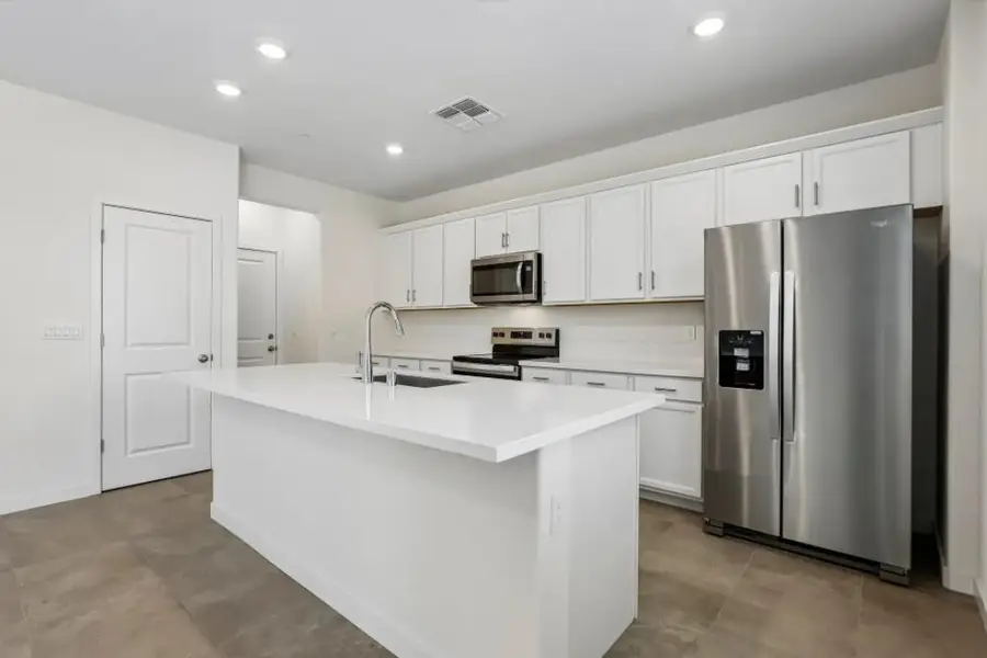 43 Daytona Ct, Sacramento, CA 95835 - #3