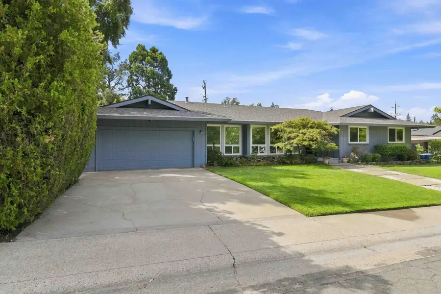 4681 Oak Twig Way, Carmichael, CA 95608 - #2