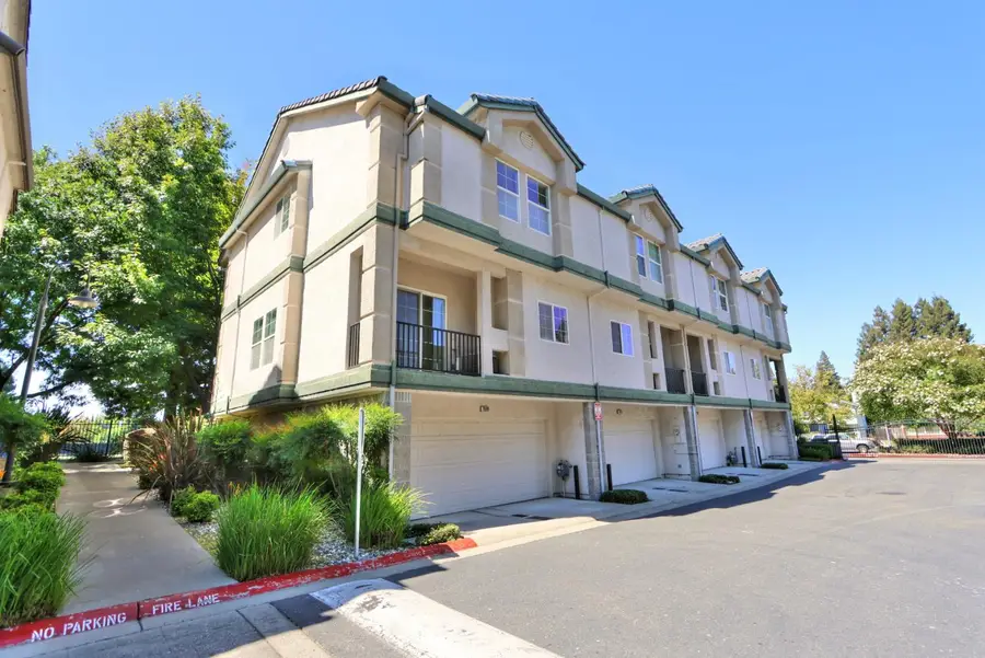 7809 Park River Oak Circle, Sacramento, CA 95831 - #3