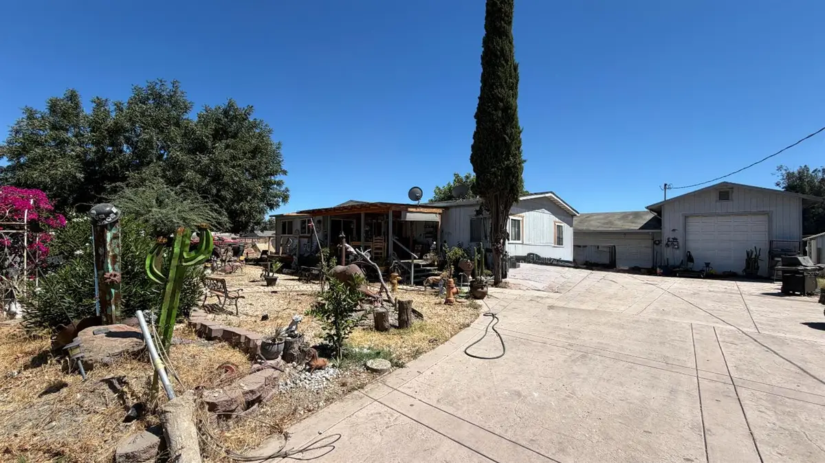 400 Cowan Street, Modesto, CA 95358 - #1