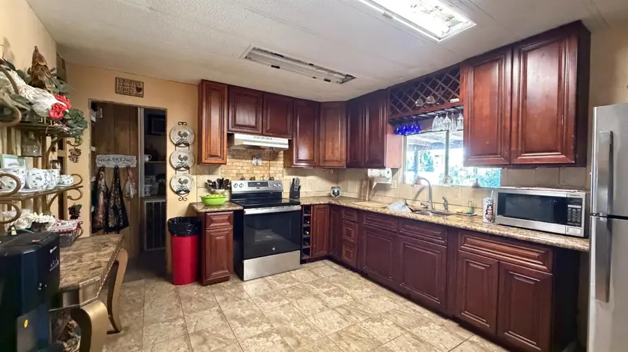 400 Cowan Street, Modesto, CA 95358 - #3