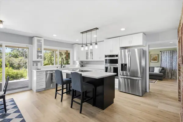 4637 Hixon Circle, Carmichael, CA 95608