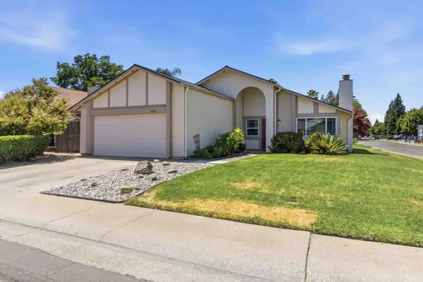4214 Thornhill Drive, Sacramento, CA 95826