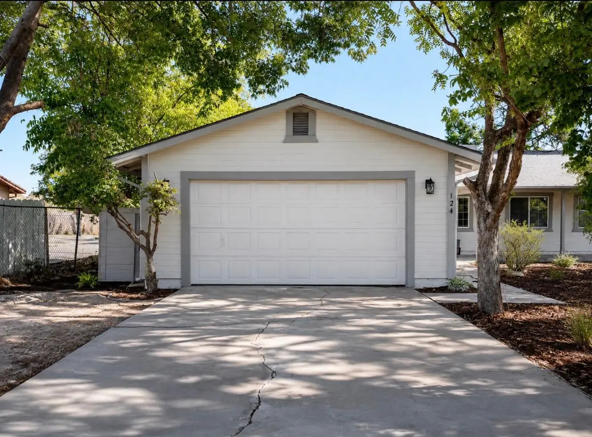 124 Morey Avenue, Sacramento, CA 95838 - #1