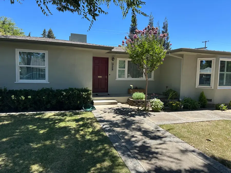 928 Hackberry Avenue, Modesto, CA 95350 - #3