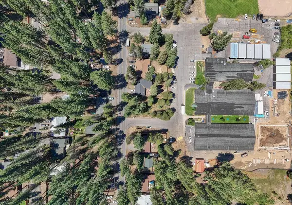 939 Tahoe Island Drive, South Lake Tahoe, CA 96150