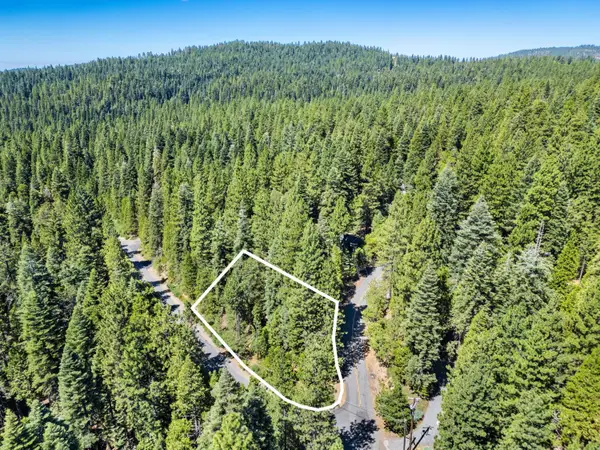 1544 Topanga Lane, Dorrington, CA 95223