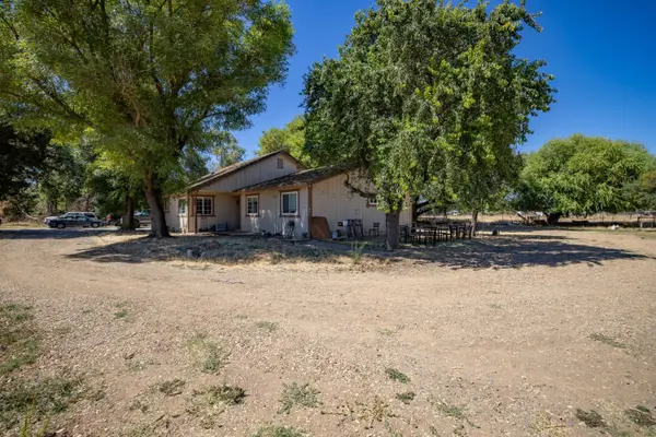24411 N Jack Tone Road, Acampo, CA 95220