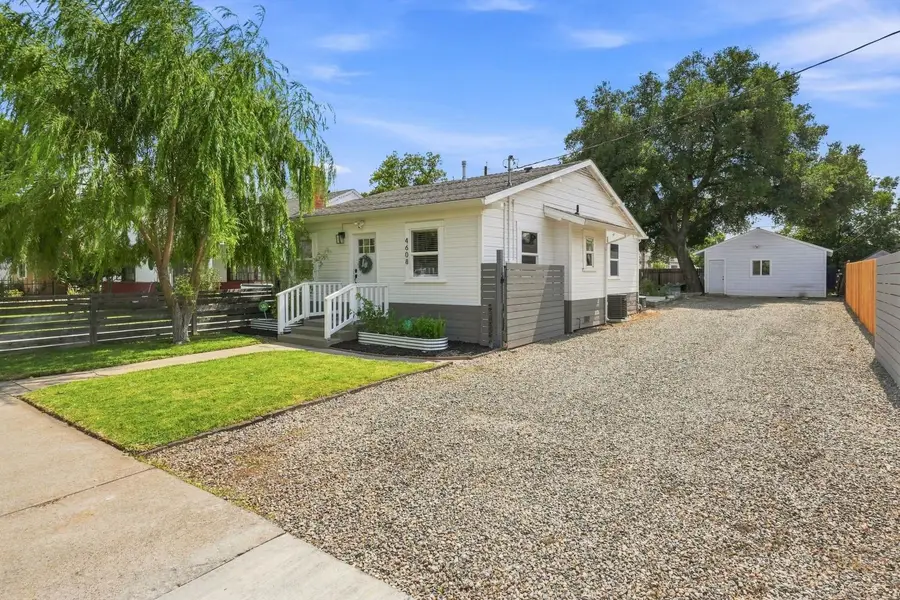 4608 12th Avenue, Sacramento, CA 95820 - #3