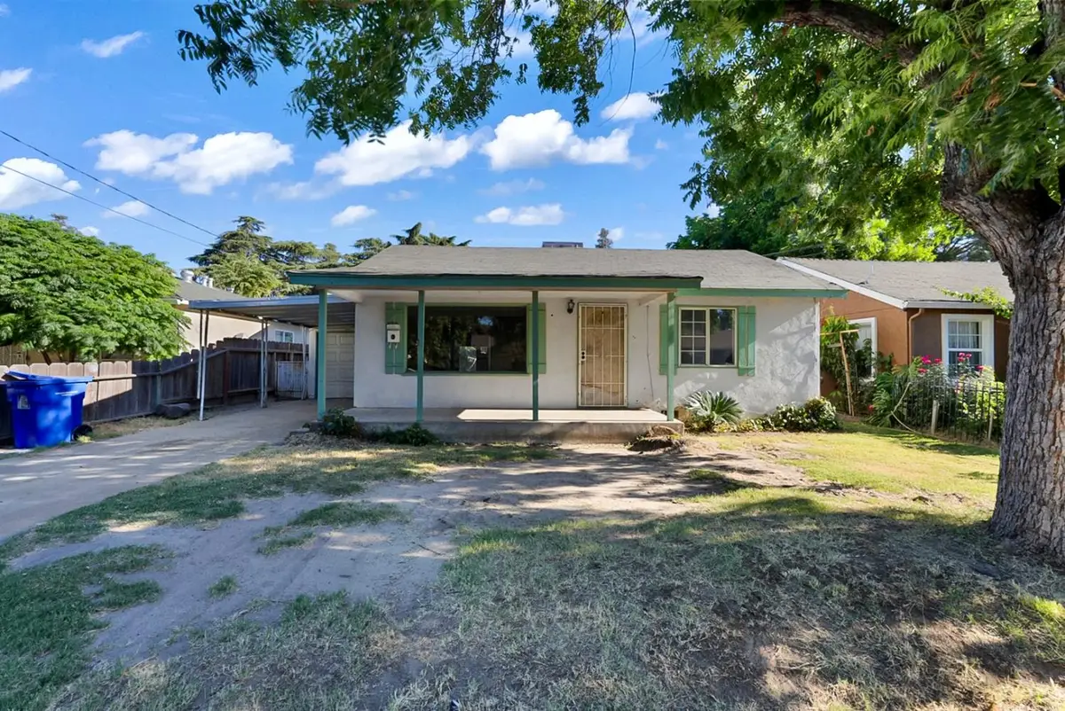 880 Julian Street, Turlock, CA 95380 - #1
