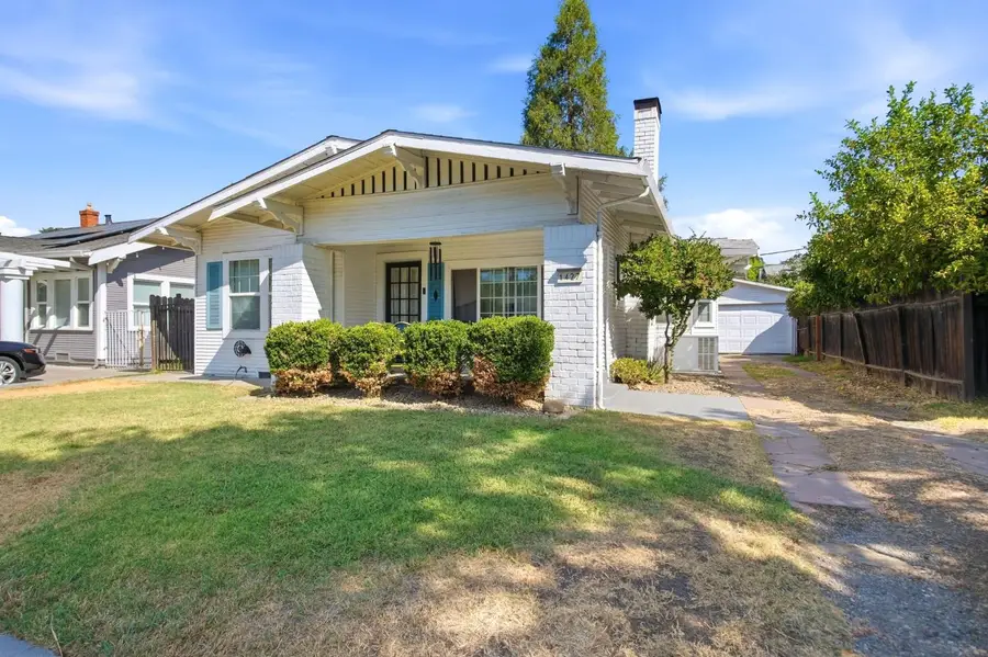 1427 W Willow Street, Stockton, CA 95203 - #2