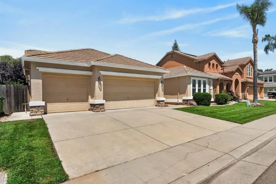 9525 Misty River Way, Elk Grove, CA 95624 - #3
