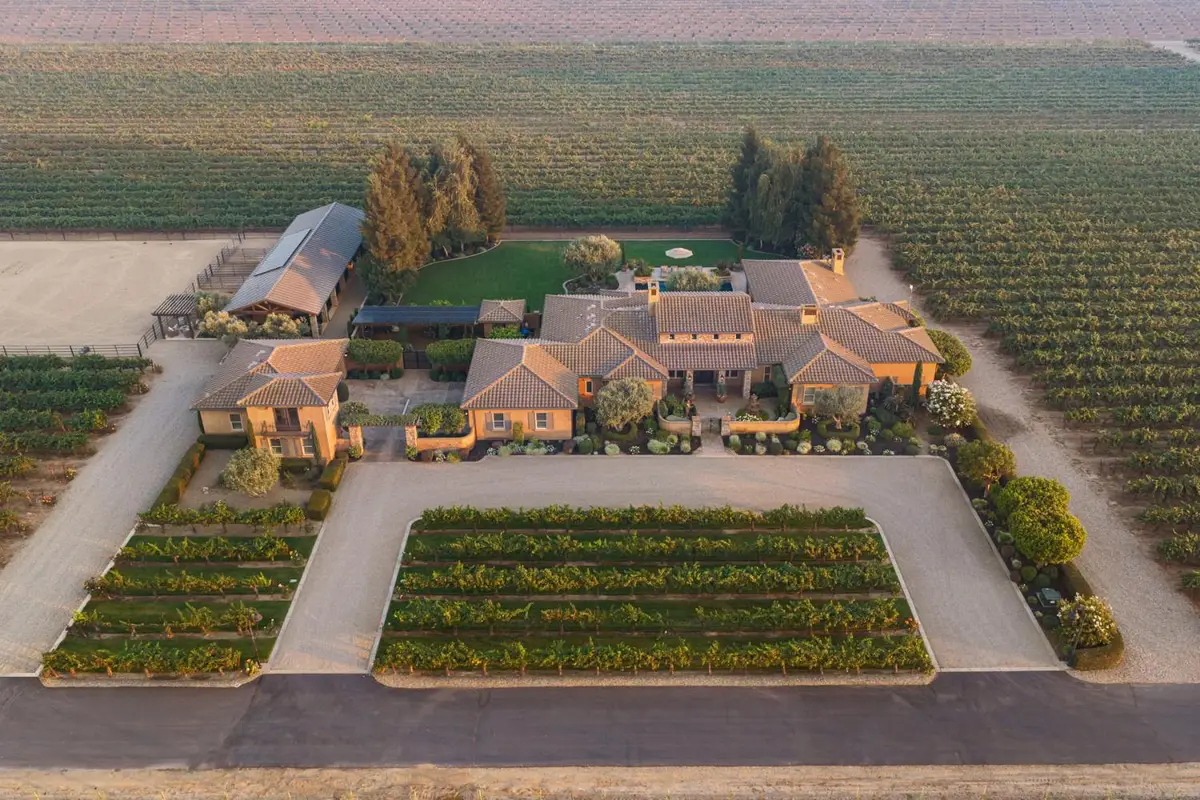 15694 N Alpine Road, Lodi, CA 95240 - #1