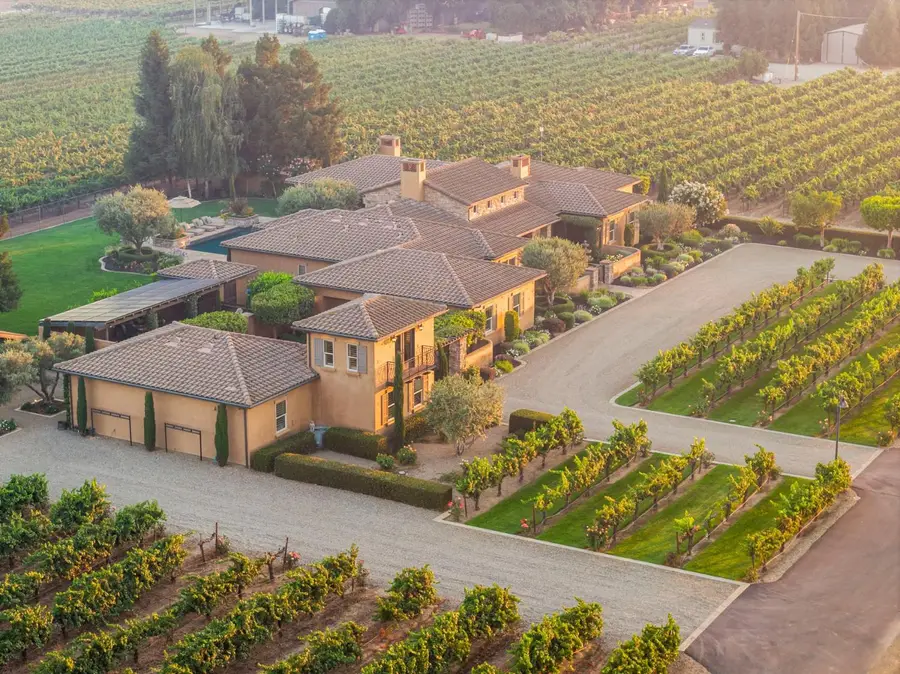 15694 N Alpine Road, Lodi, CA 95240 - #2