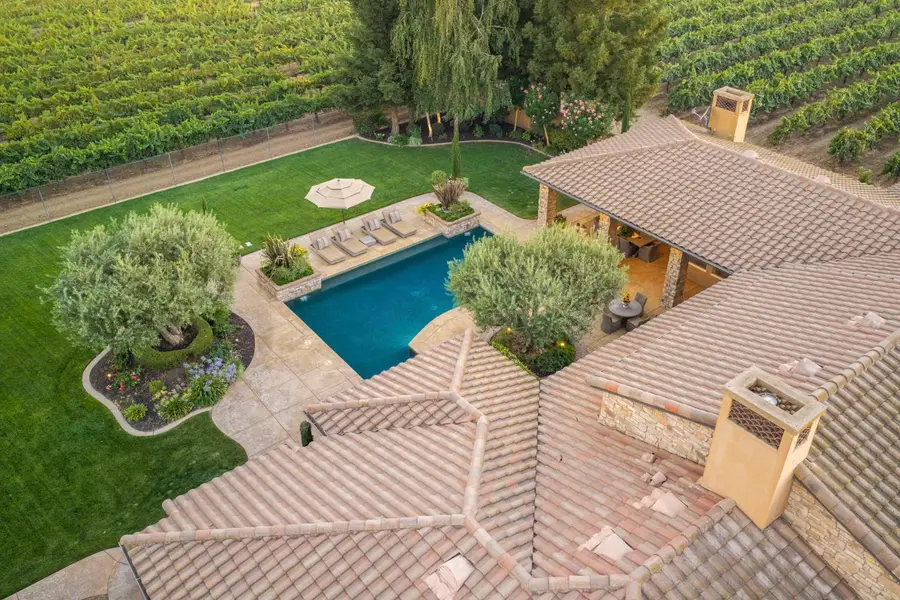 15694 N Alpine Road, Lodi, CA 95240 - #3