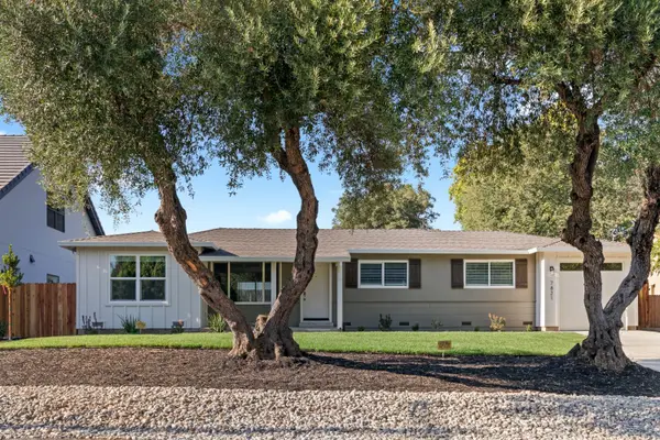 7821 Olive Street, Fair Oaks, CA 95628