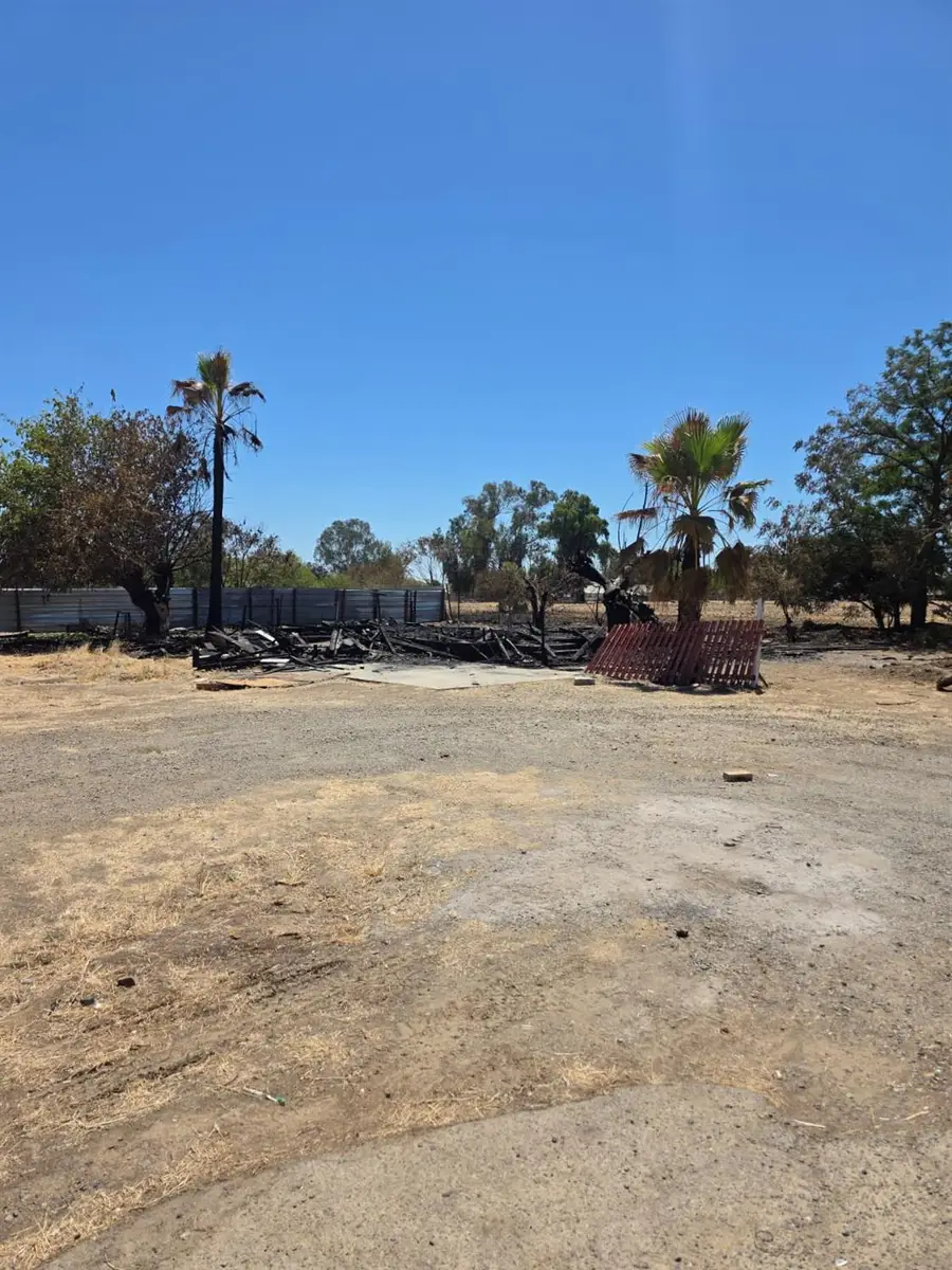 394 Bermuda Street, Merced, CA 95341 - #3