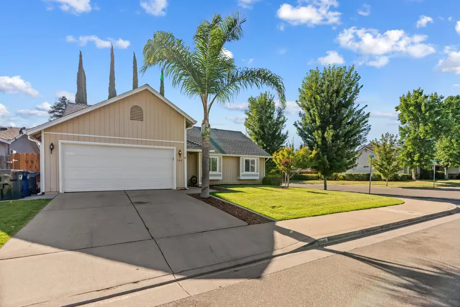 585 Morgan Ct, Merced, CA 95341 - #2