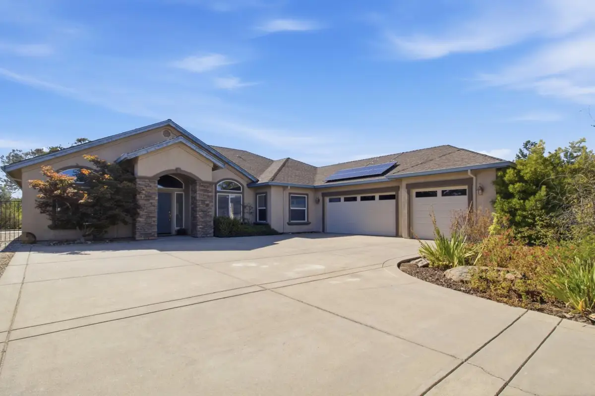 2246 Lakeview Circle, Valley Springs, CA 95252 - #1