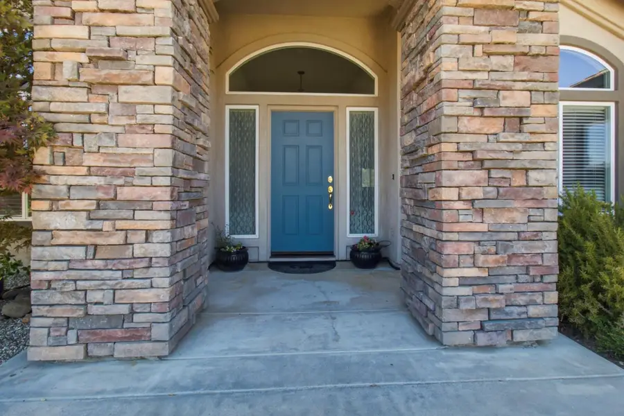 2246 Lakeview Circle, Valley Springs, CA 95252 - #3
