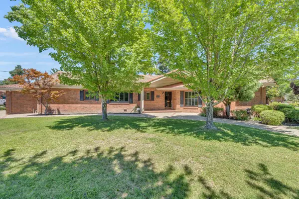 1071 W Monterey Avenue, Stockton, CA 95204