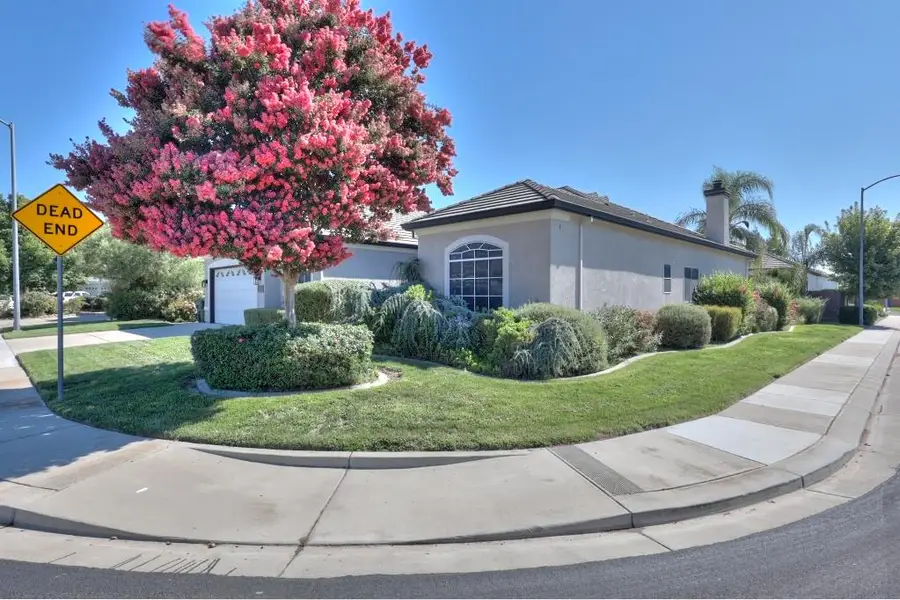 1048 Gladiola Place, Manteca, CA 95336 - #3