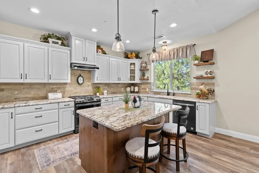 19275 Adamson Drive, Grass Valley, CA 95949 - #3