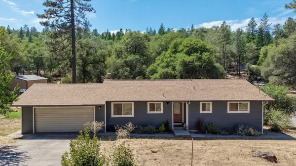 19011 Siesta Drive, Penn Valley, CA 95946