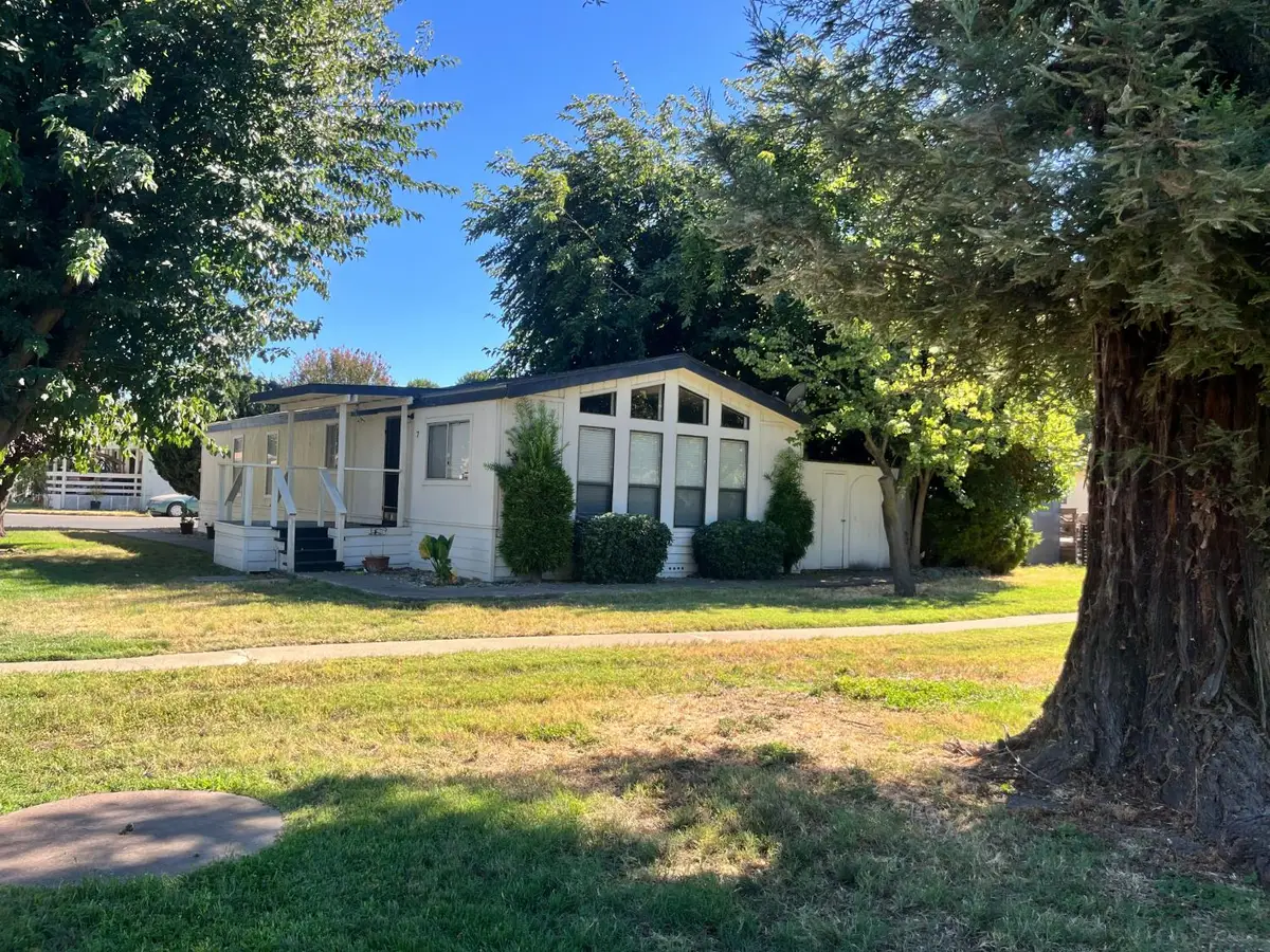 7 Willow Court, Lodi, CA 95242 - #1